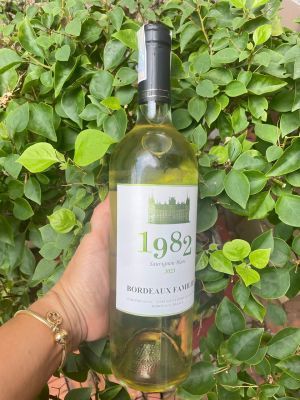 French White Wine 1982 - Borseaaux Families - Wine of France