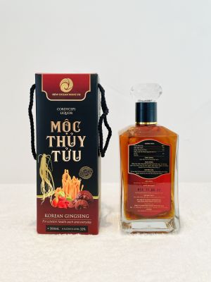 500ml bottle of Cordyceps Ginseng wine bottle