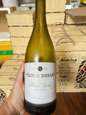 Vang Đỏ Mỹ CLOUD BREAK PETITE SHIRAH 2021