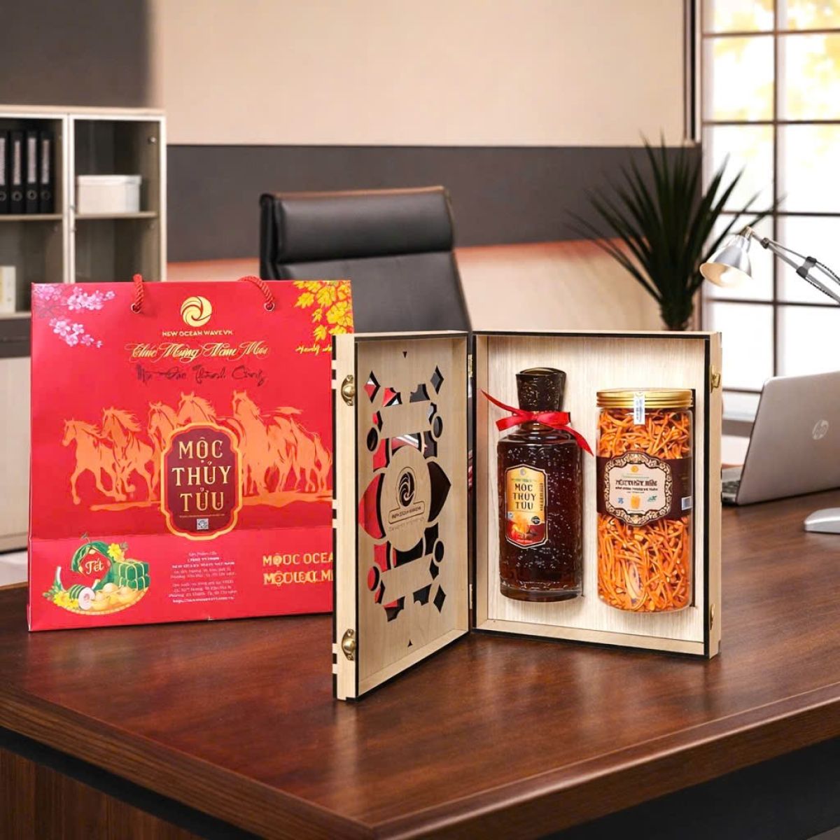 Qu&agrave; sang Rượu Đ&ocirc;ng tr&ugrave;ng hạ thảo MỘC THUỶ TỬU đ&atilde; đến tay Sếp Qu&yacute;!